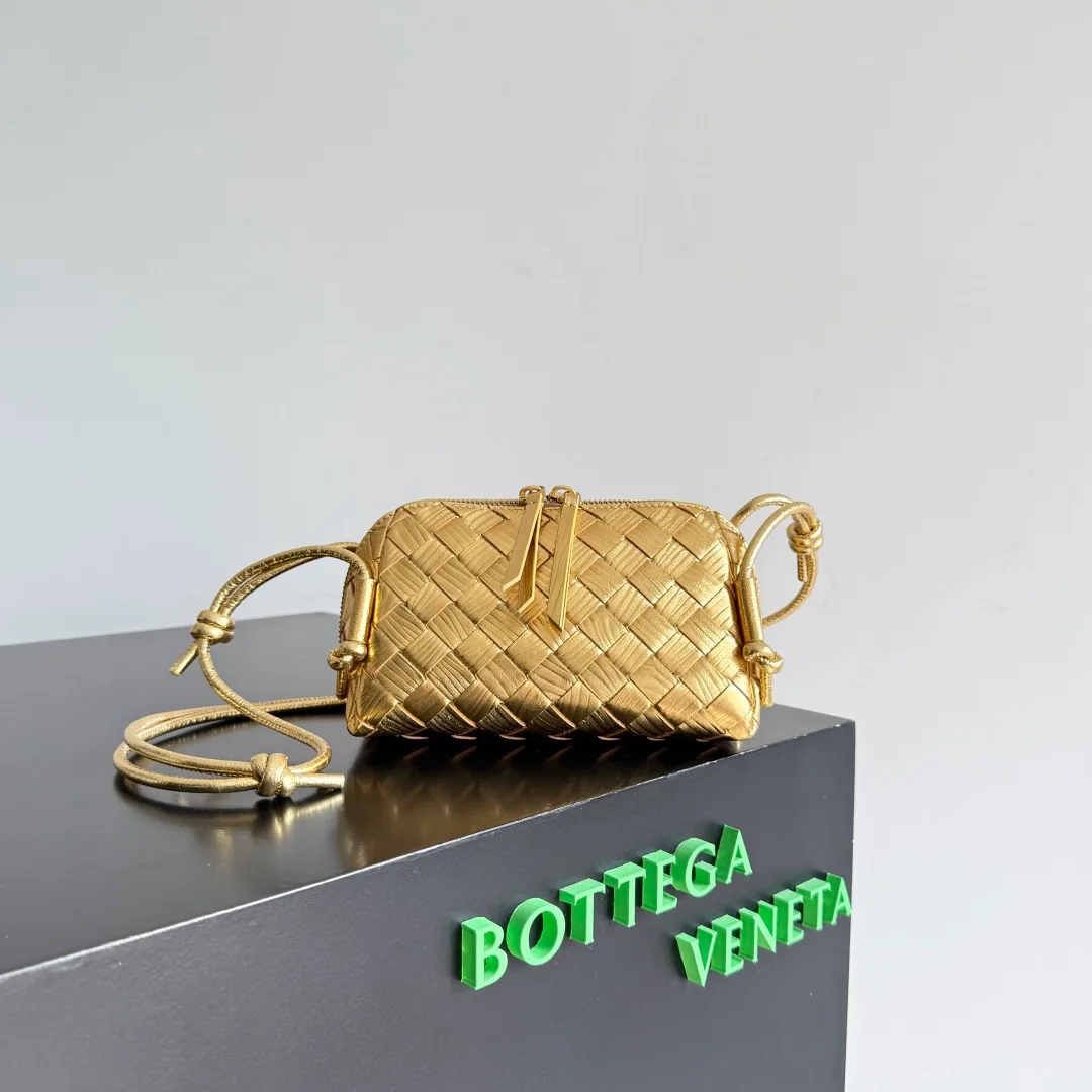 Сумки На Ремне Женские Bottega Veneta 11386899