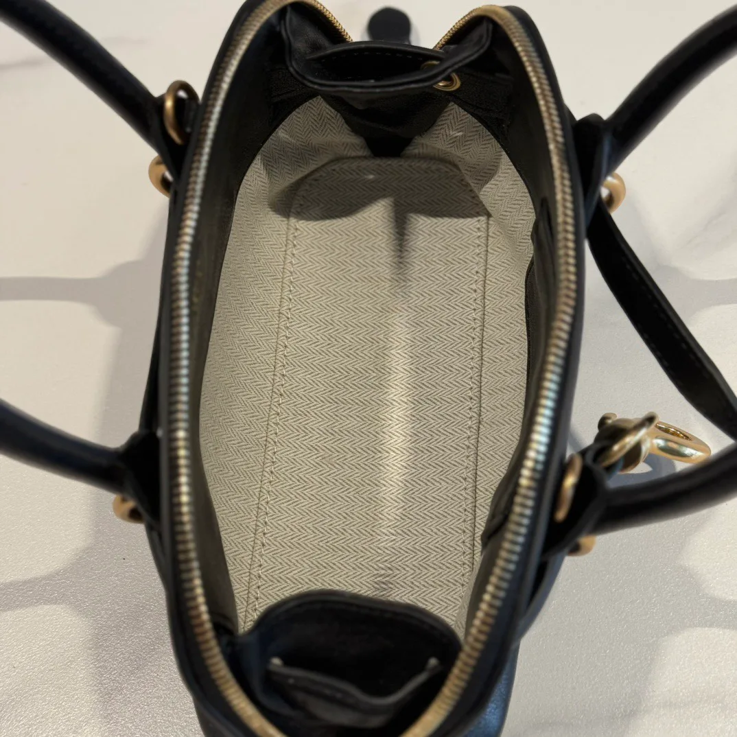 Классические Сумки Женские Miu Miu 11630288