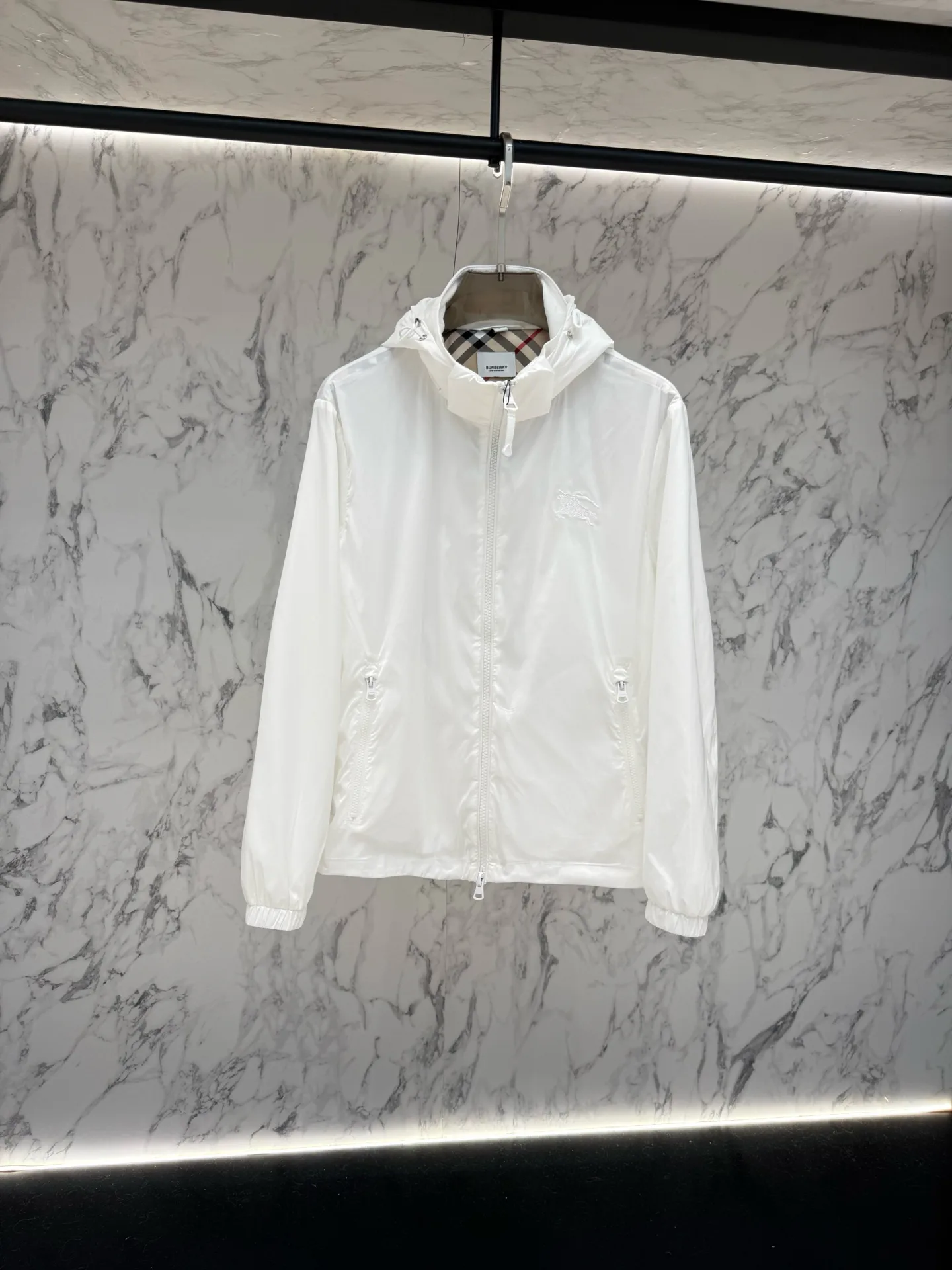 Куртки И Пуховики Мужские Burberry 12713474