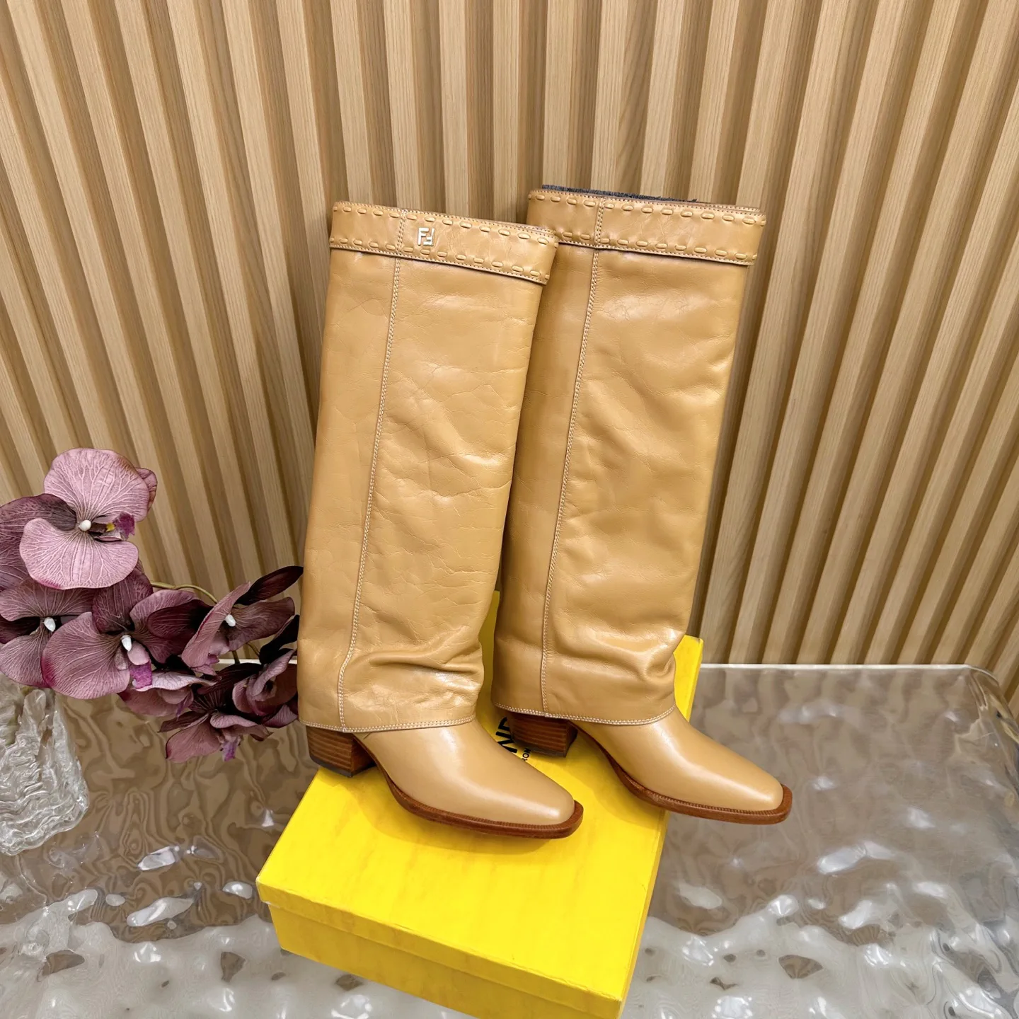 Сапоги Женские Fendi 18235451