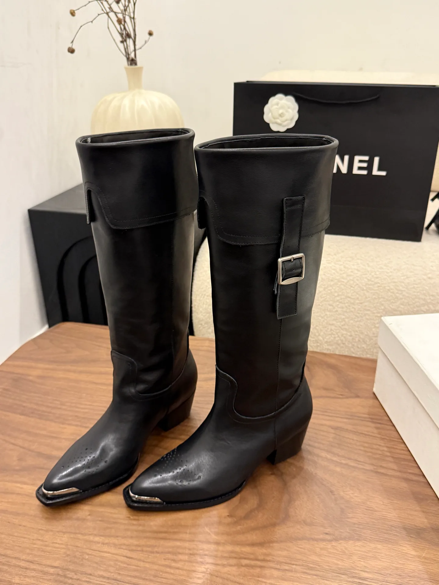 Сапоги Женские Celine 18442318