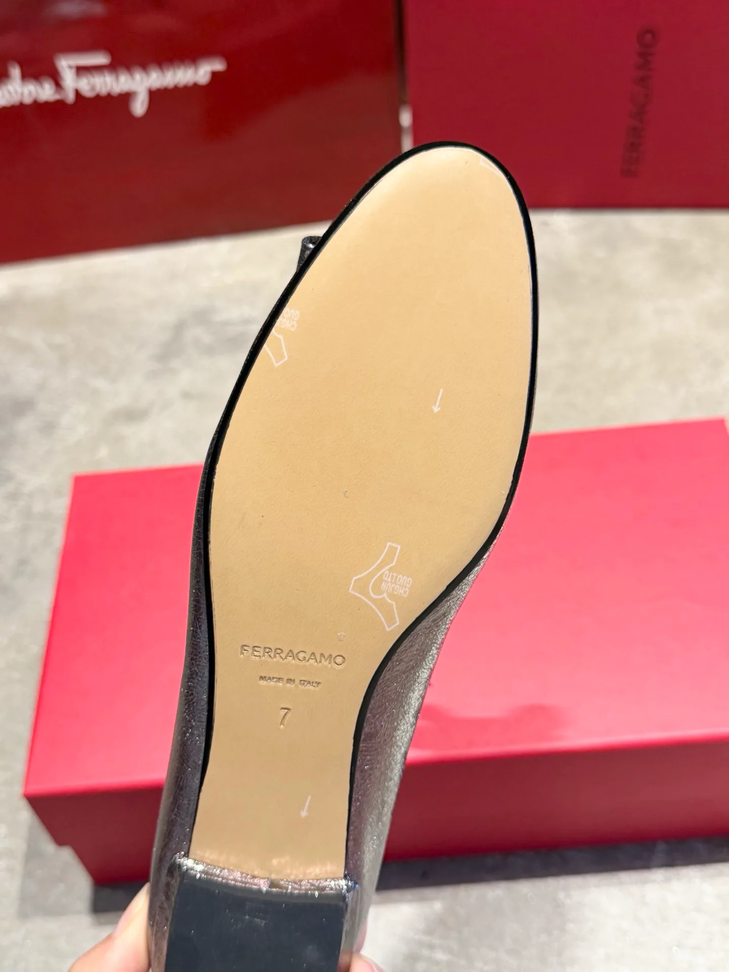 Балетки Женские Salvatore Ferragamo 18731765