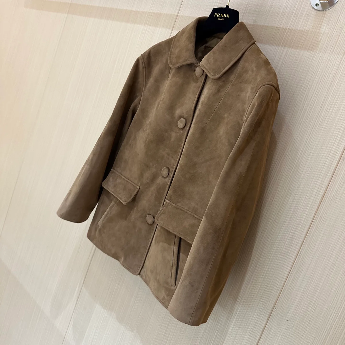 Кожаные Куртки И Дублёнки Женские Prada 11273790