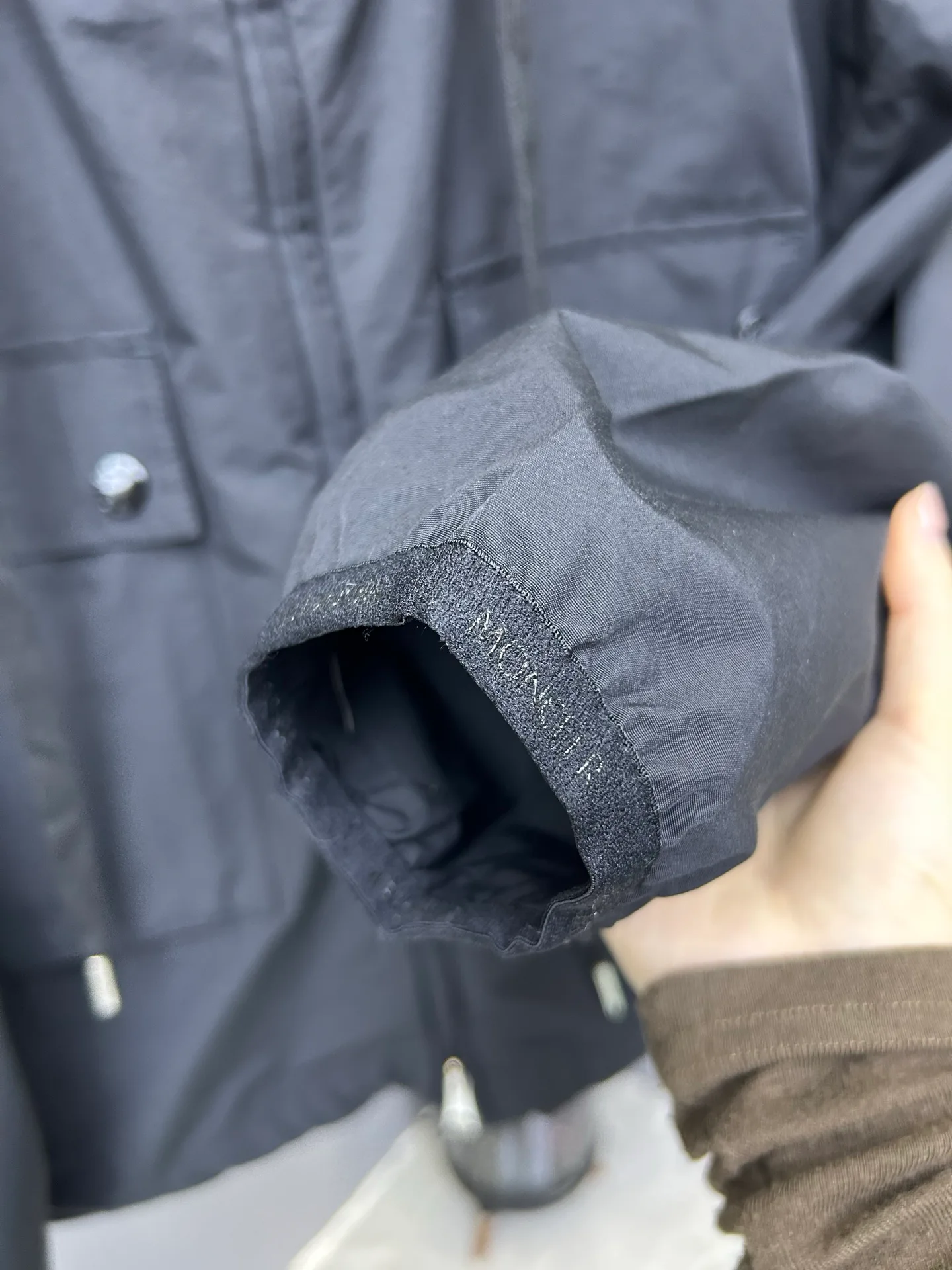 Куртки И Пуховики Женские Moncler 11317730