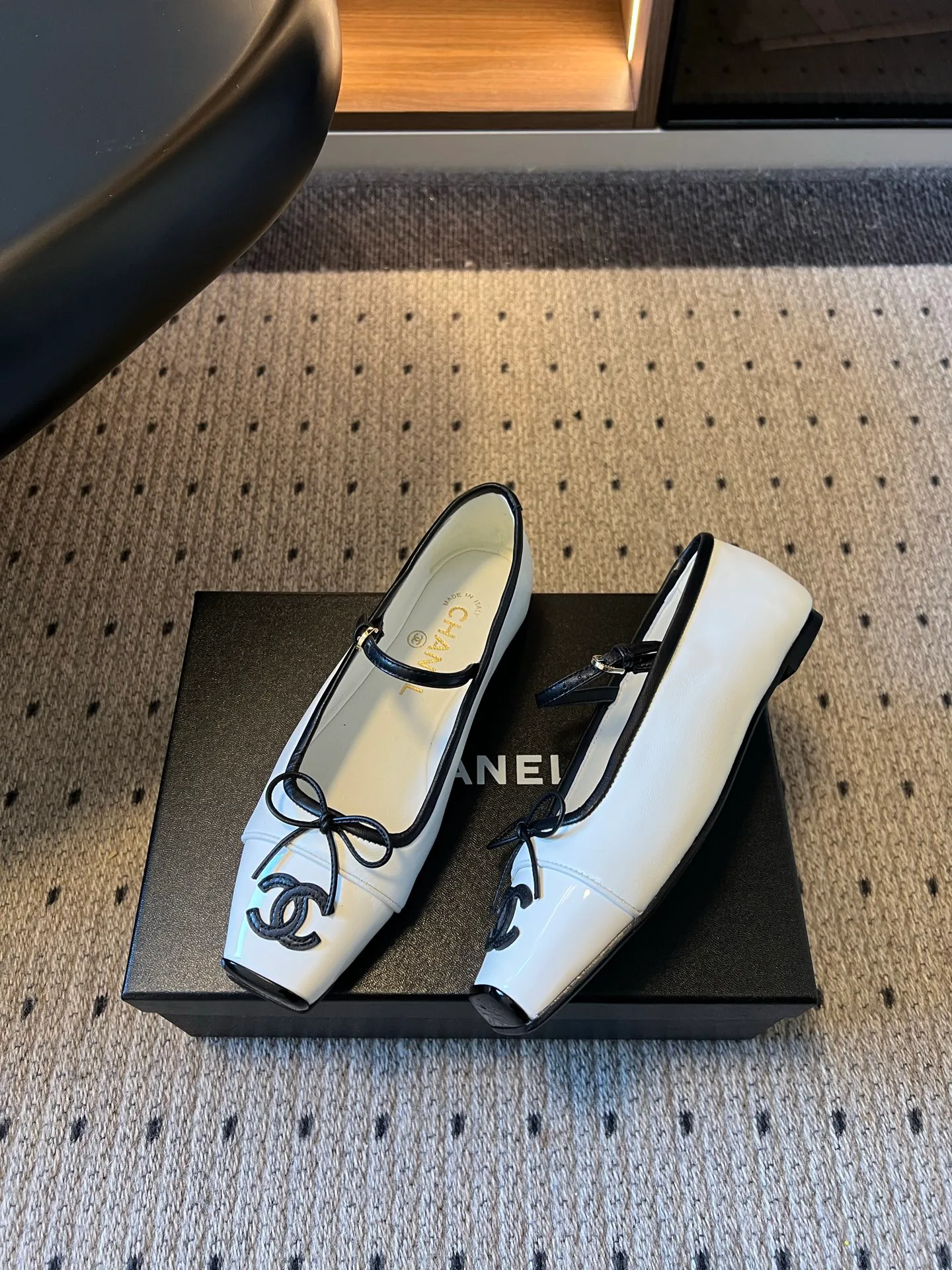 Туфли Женские Chanel 19262506