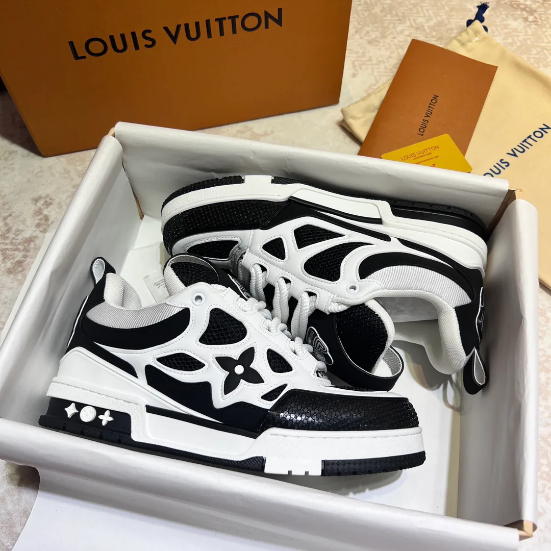 Кроссовки Мужские Louis Vuitton 1961272