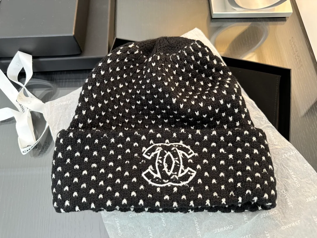 Головные Уборы Chanel 3897255