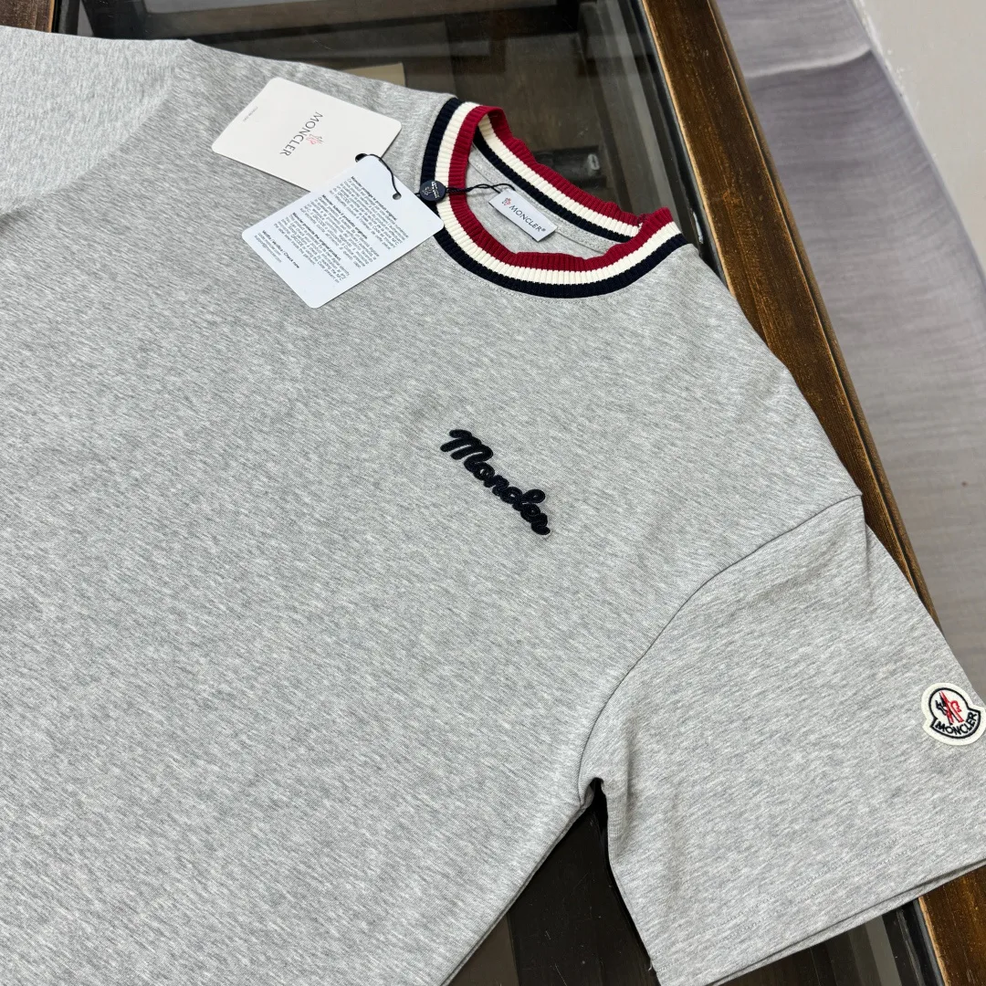 Футболки Женские Moncler 11034776