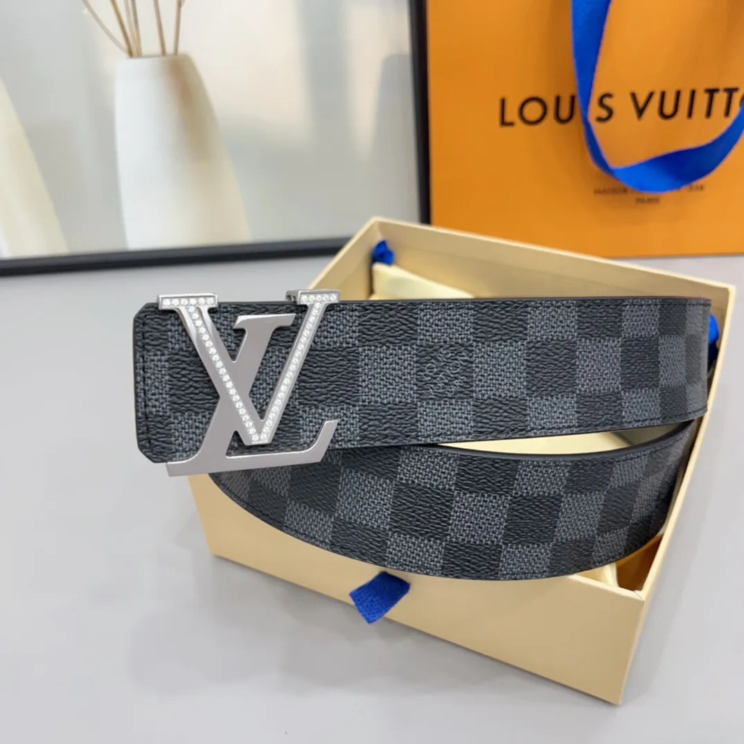 Ремни Louis Vuitton 11428190
