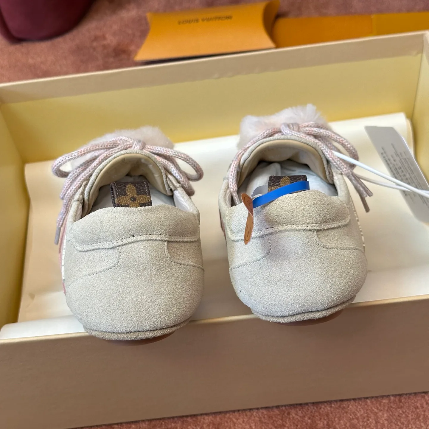 Кроссовки Женские Louis Vuitton 898800