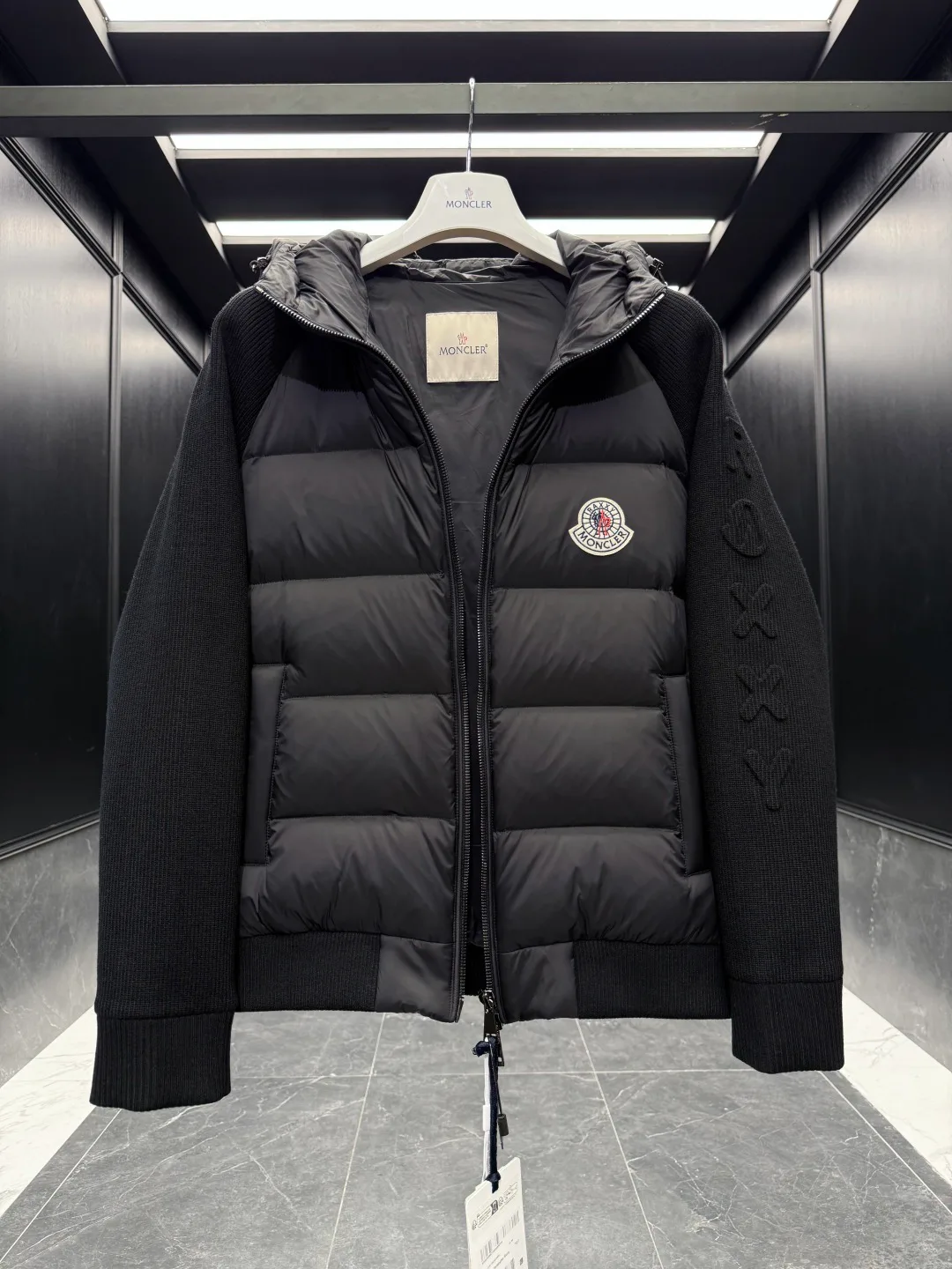 Куртки И Пуховики Женские Moncler 433312