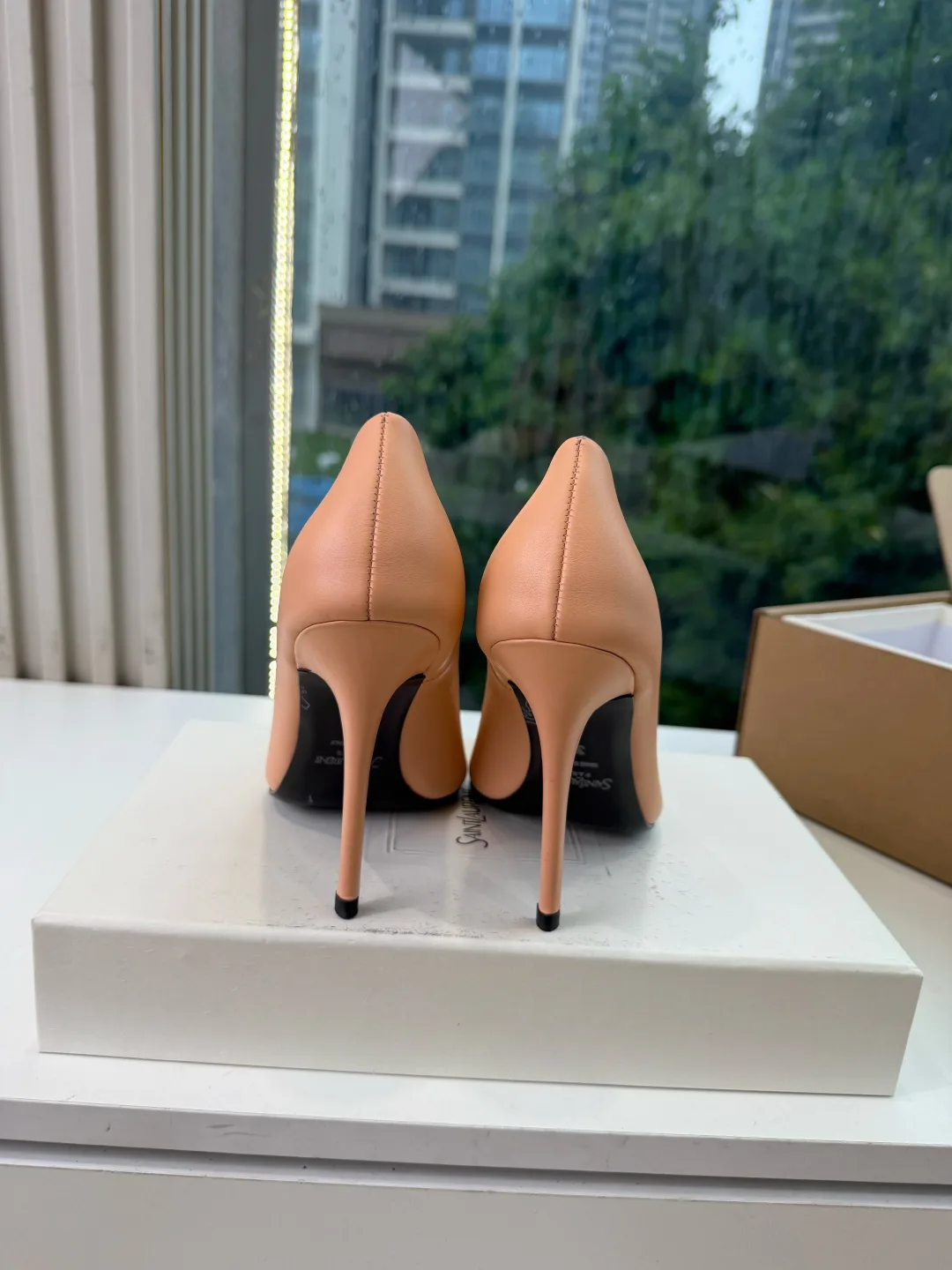 Туфли Женские Saint Laurent 18154821