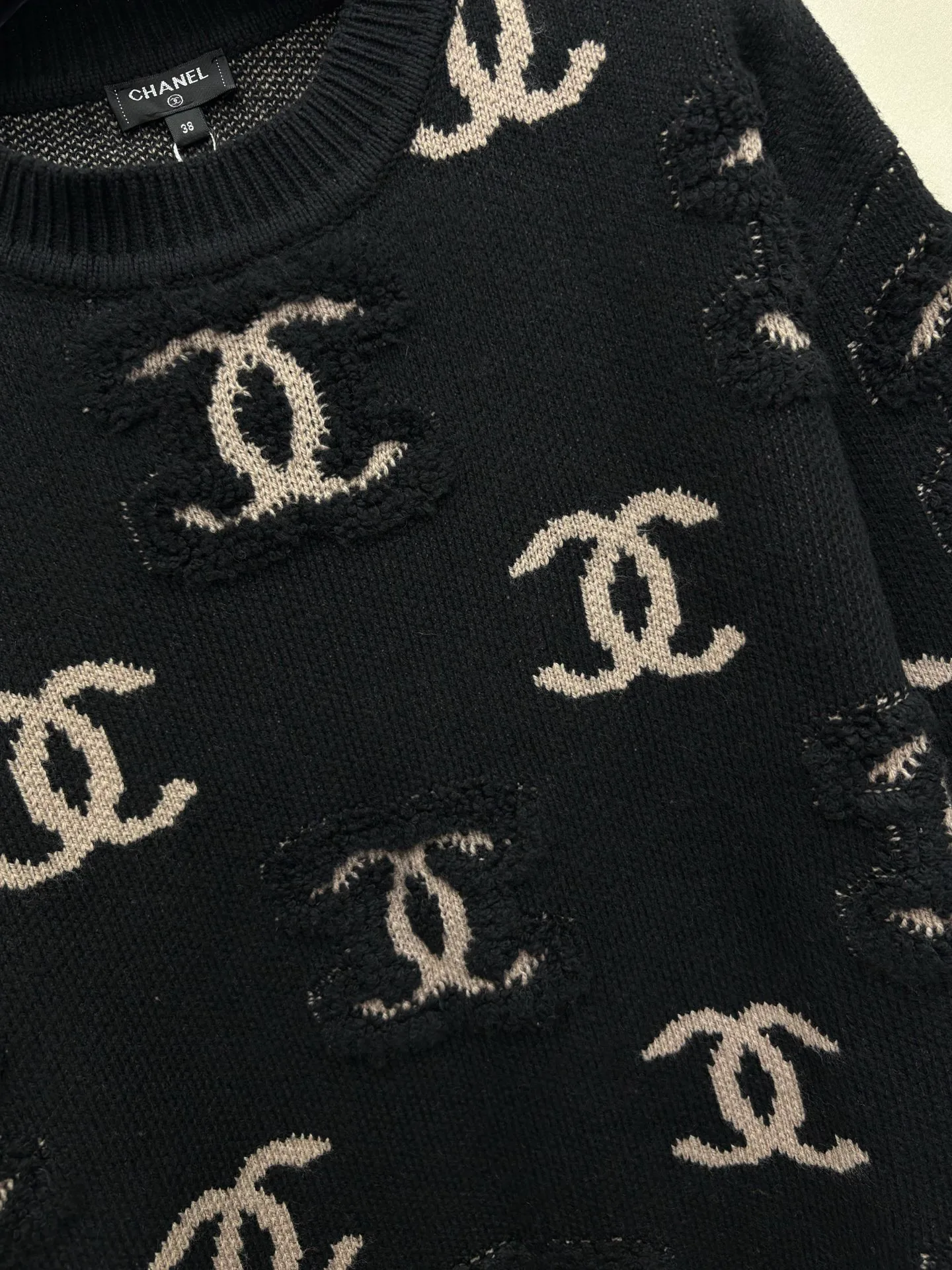 Джемперы И Свитеры Женские Chanel 17696330