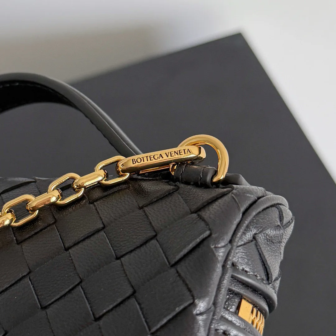 Сумки На Ремне Женские Saint Laurent 5099485