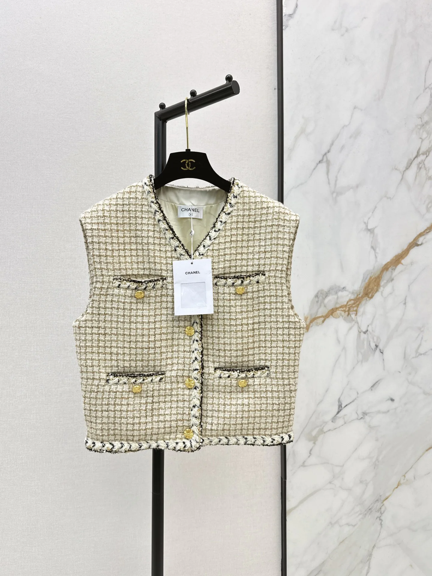 Жилеты Женские Chanel 2364590