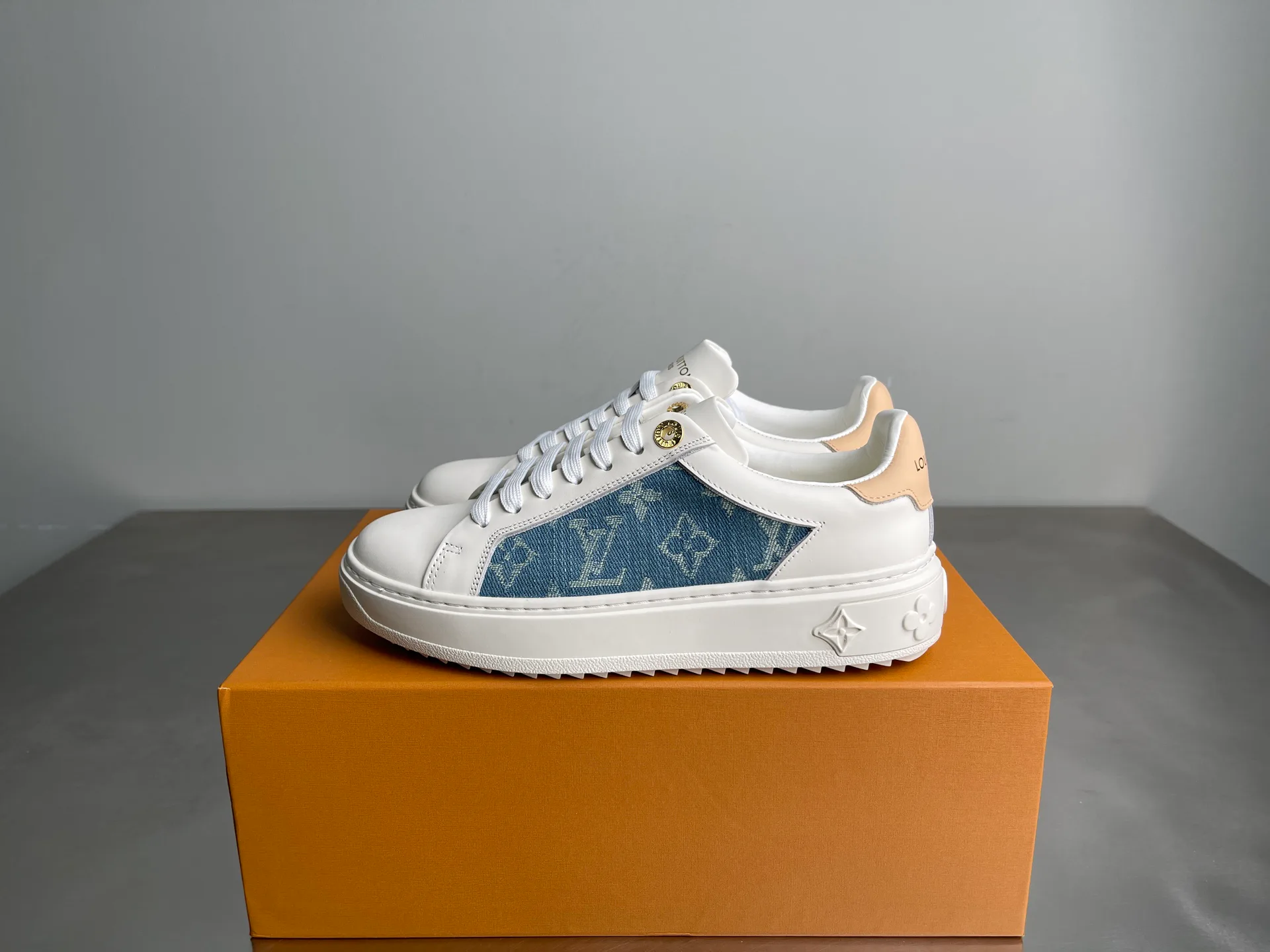 Кеды Мужские Louis Vuitton 14135255