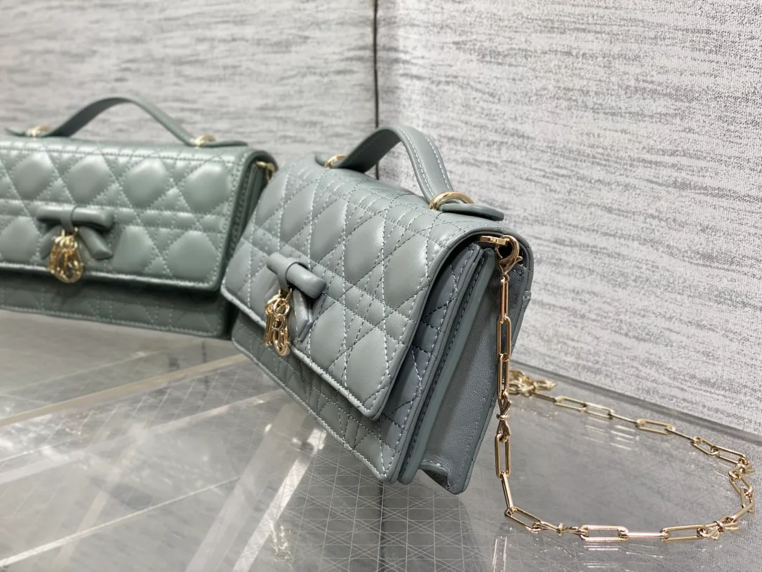 Клатчи Женские Christian Dior 11685204