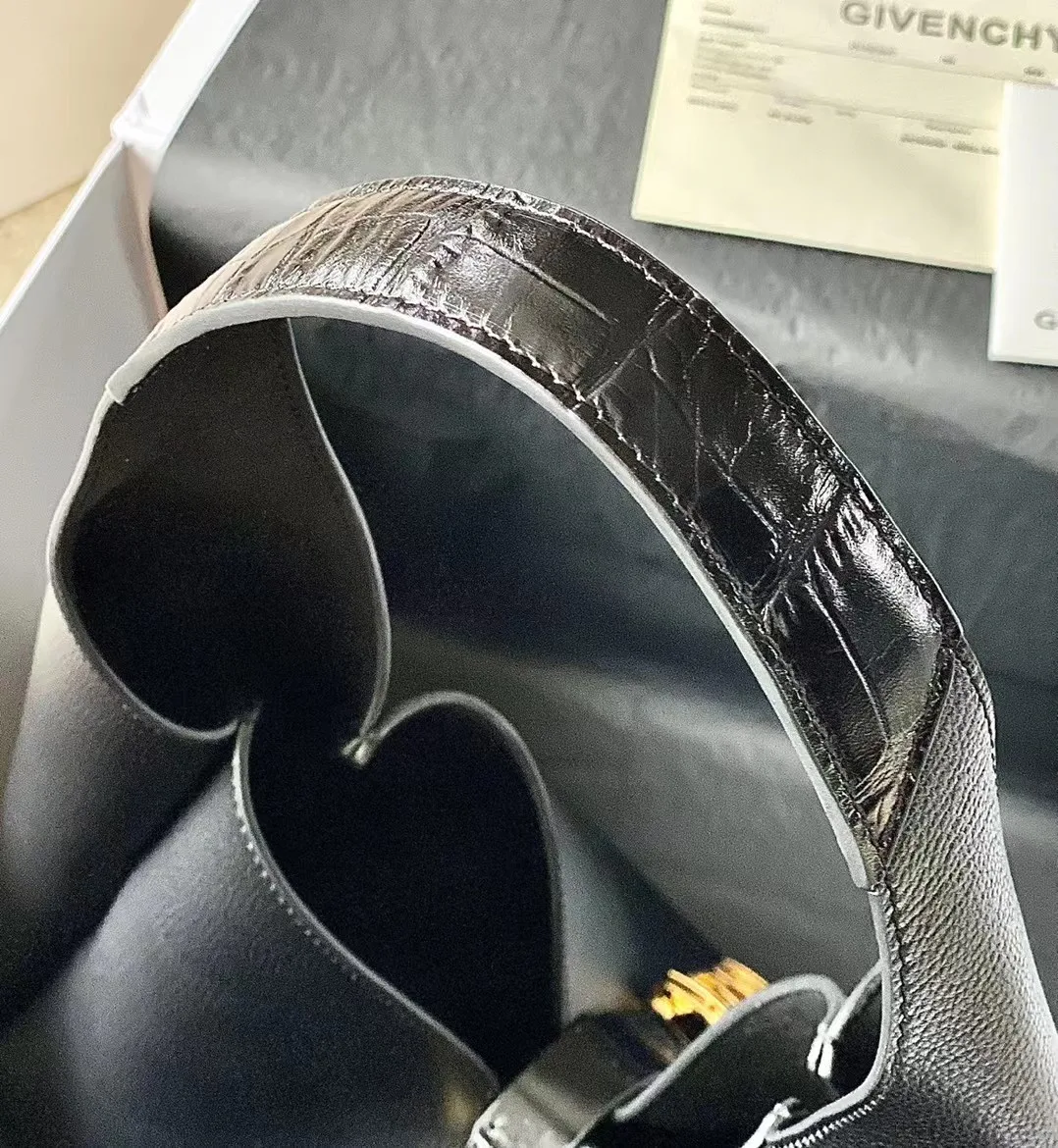 Сумки На Ремне Женские Givenchy 393492