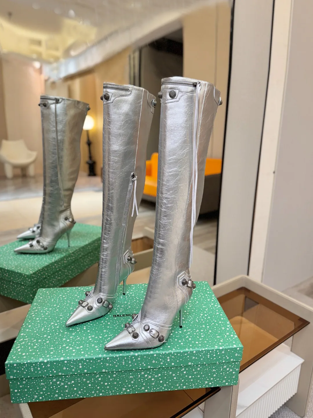 Сапоги Женские Balenciaga 18521351