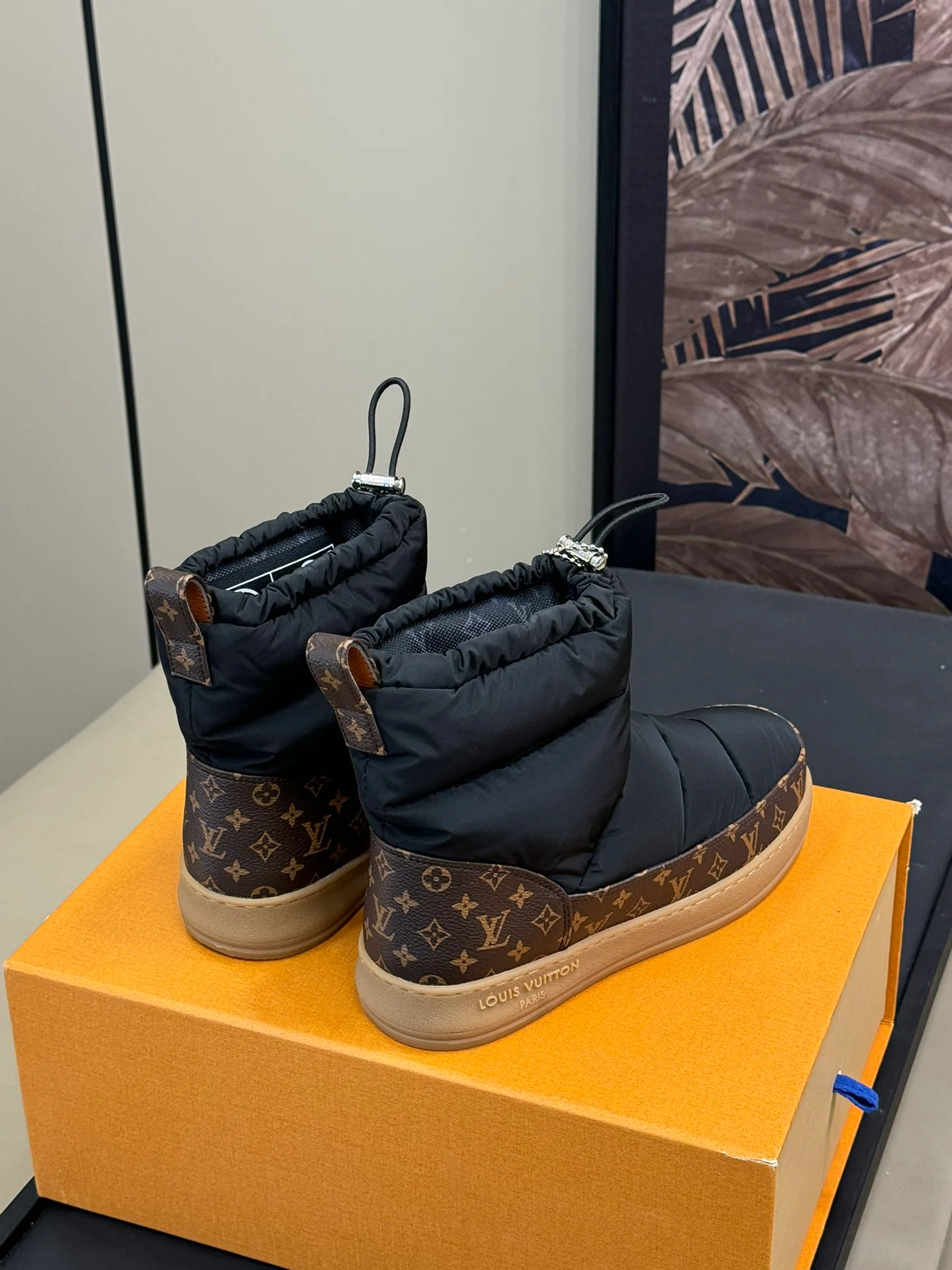 Угги Женские Louis Vuitton 18703375