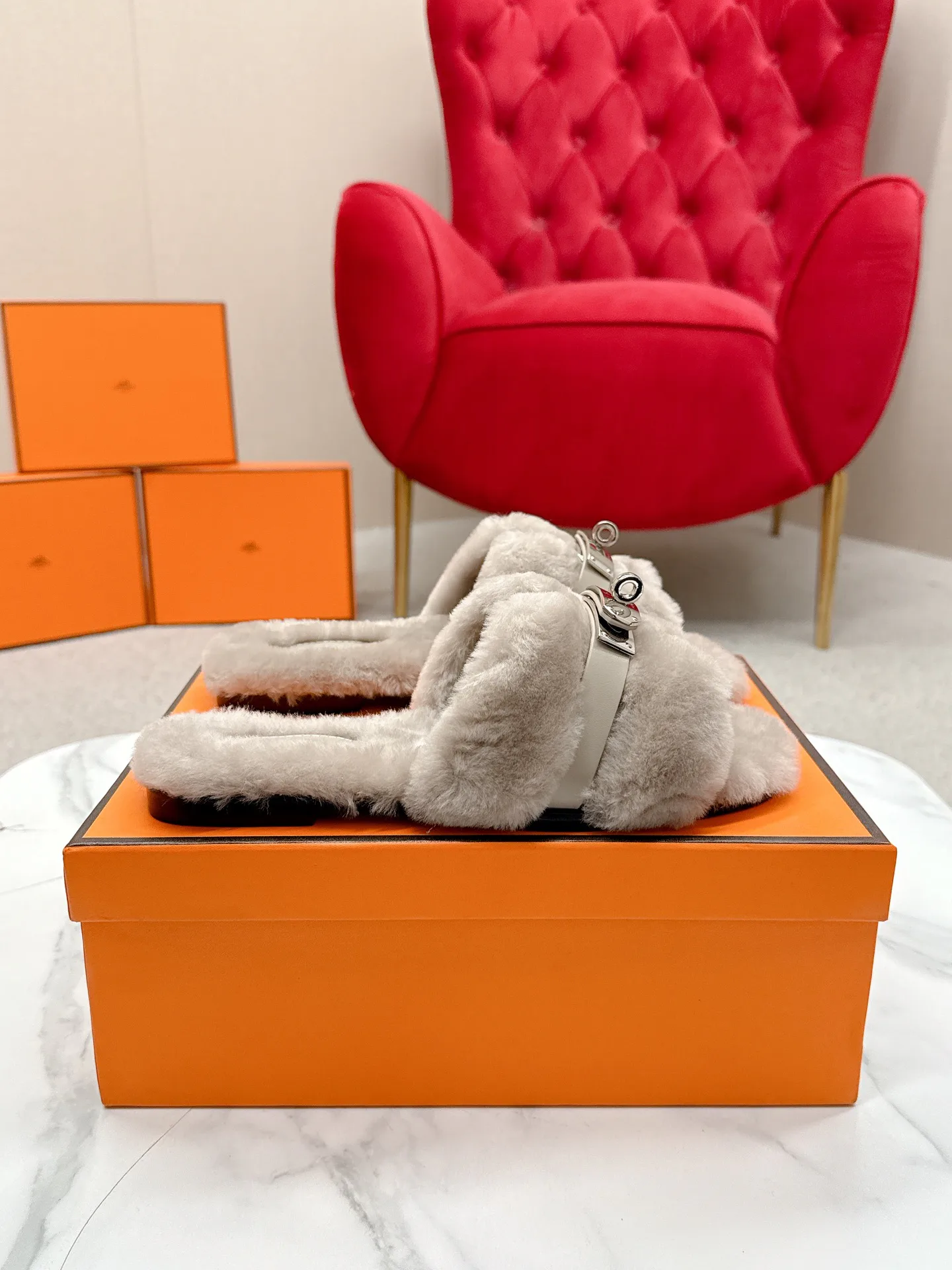 Тапочки Женские Hermes 18235680
