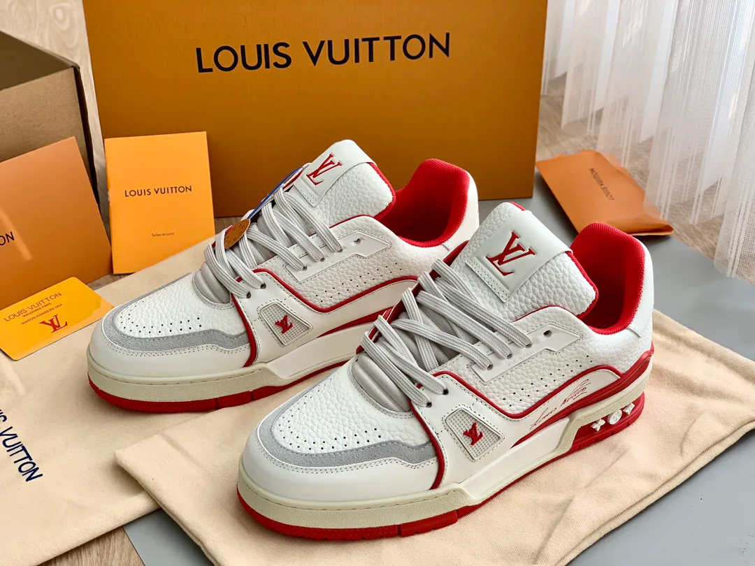 Кроссовки Женские Louis Vuitton 18014142