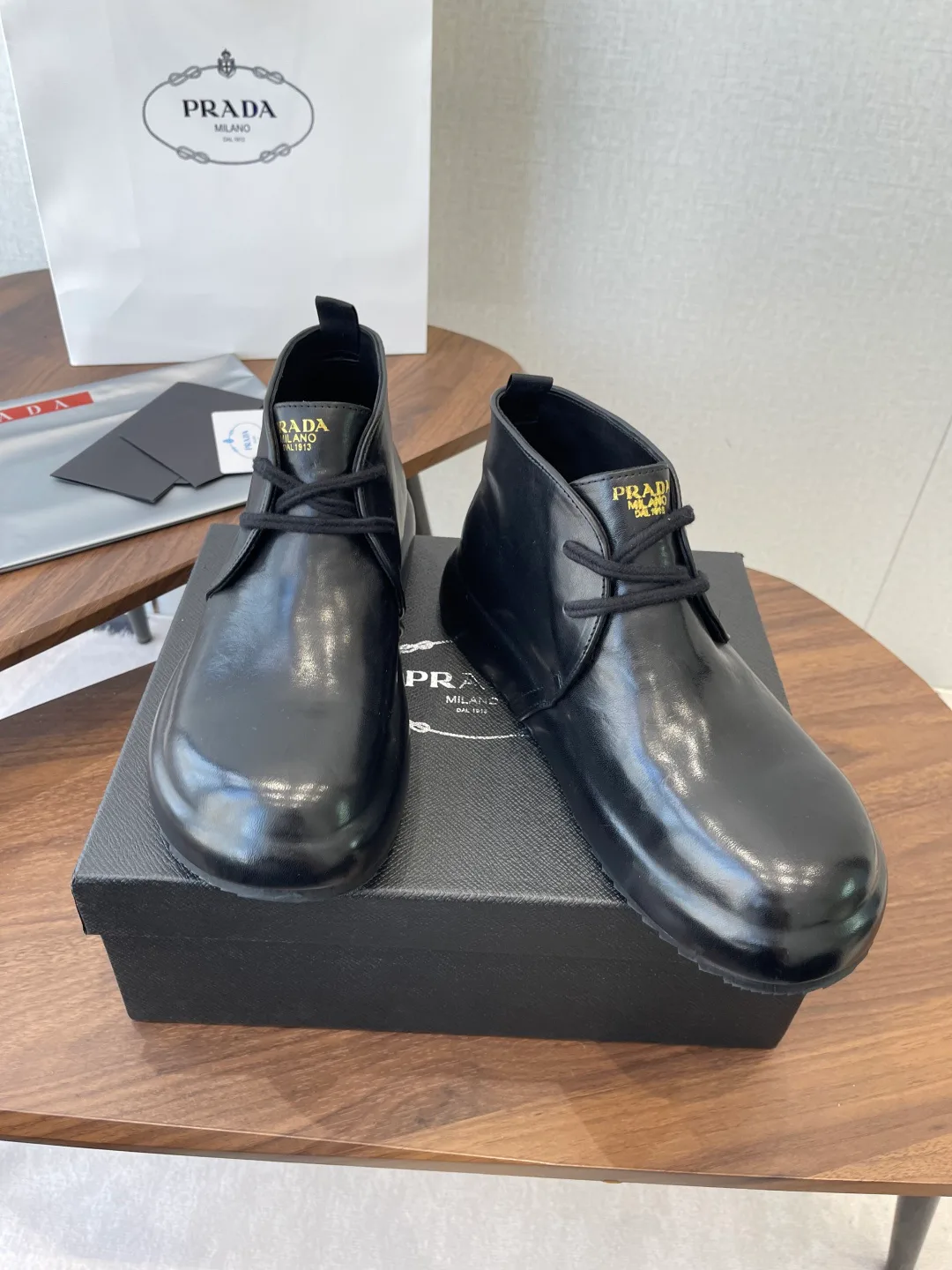 Ботинки Мужские Prada 13075715