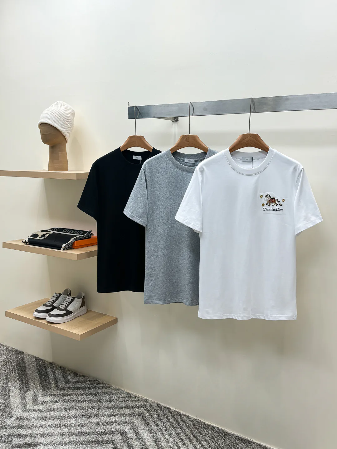 Футболки Женские Christian Dior 11415747