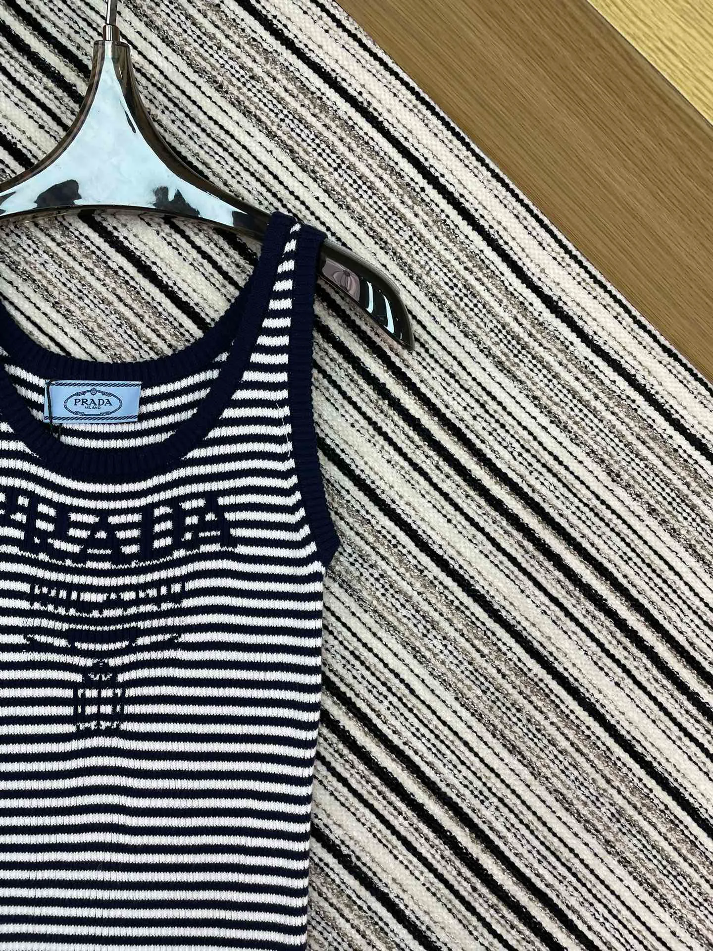 Топы Женские Prada 3018671