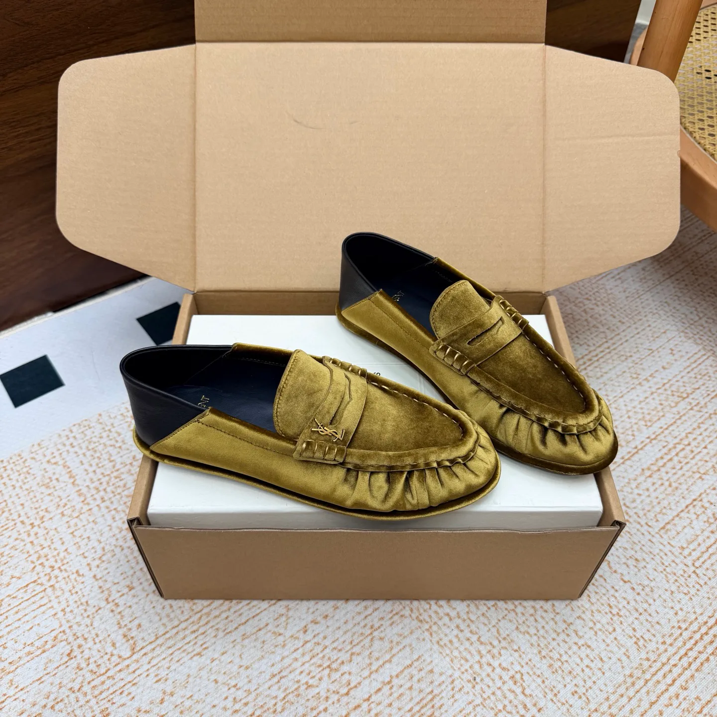 Лоферы И Мокасины Женские Saint Laurent 18104186