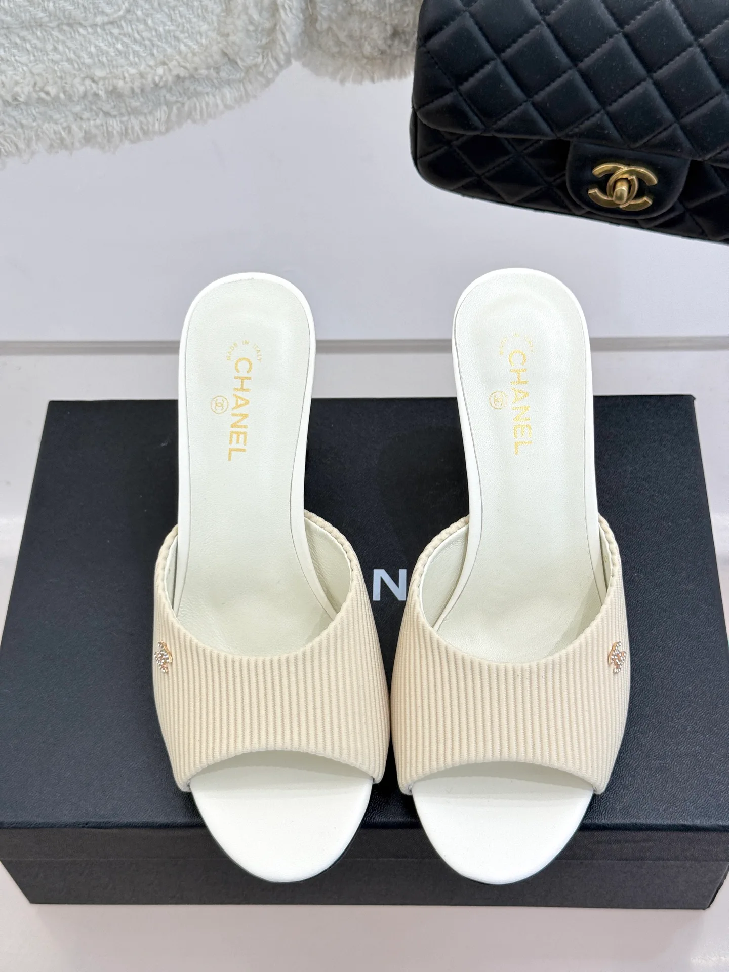 Туфли Женские Chanel 12330970