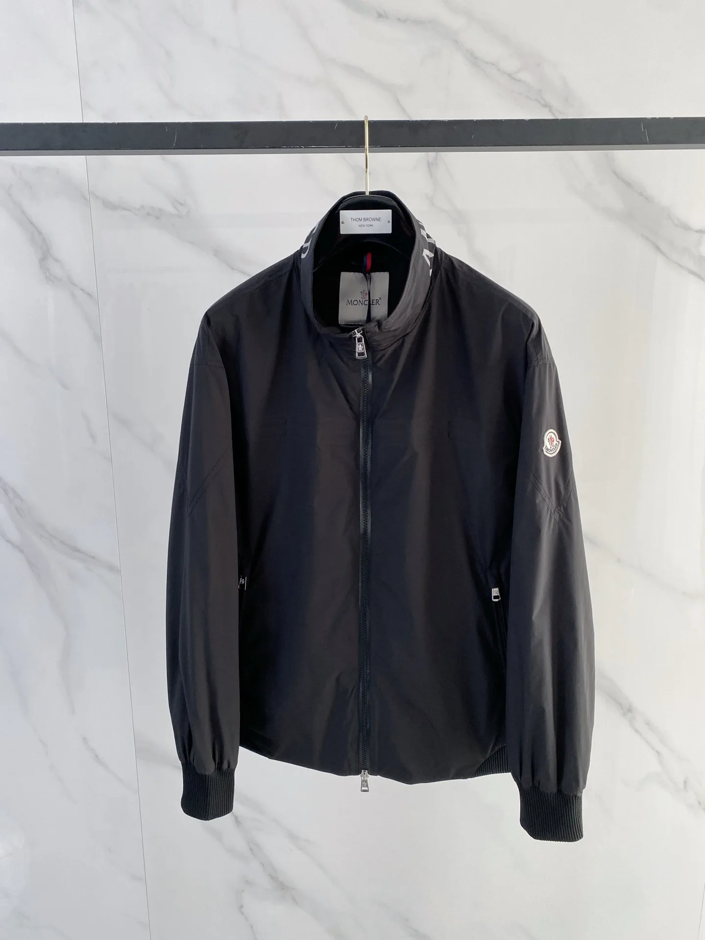 Куртки И Пуховики Мужские Moncler 11664836