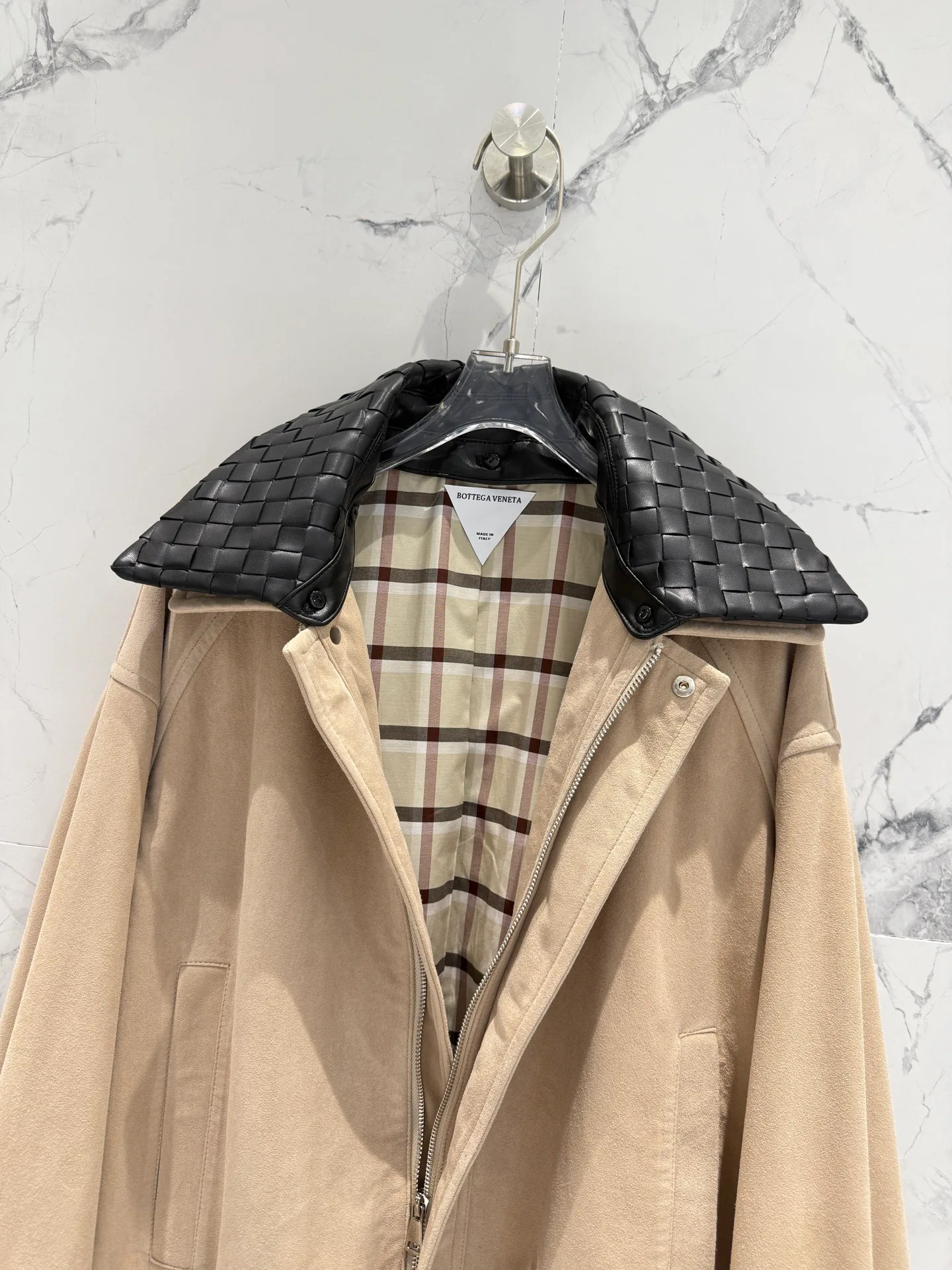 Кожаные Куртки И Дублёнки Женские Bottega Veneta 11700616