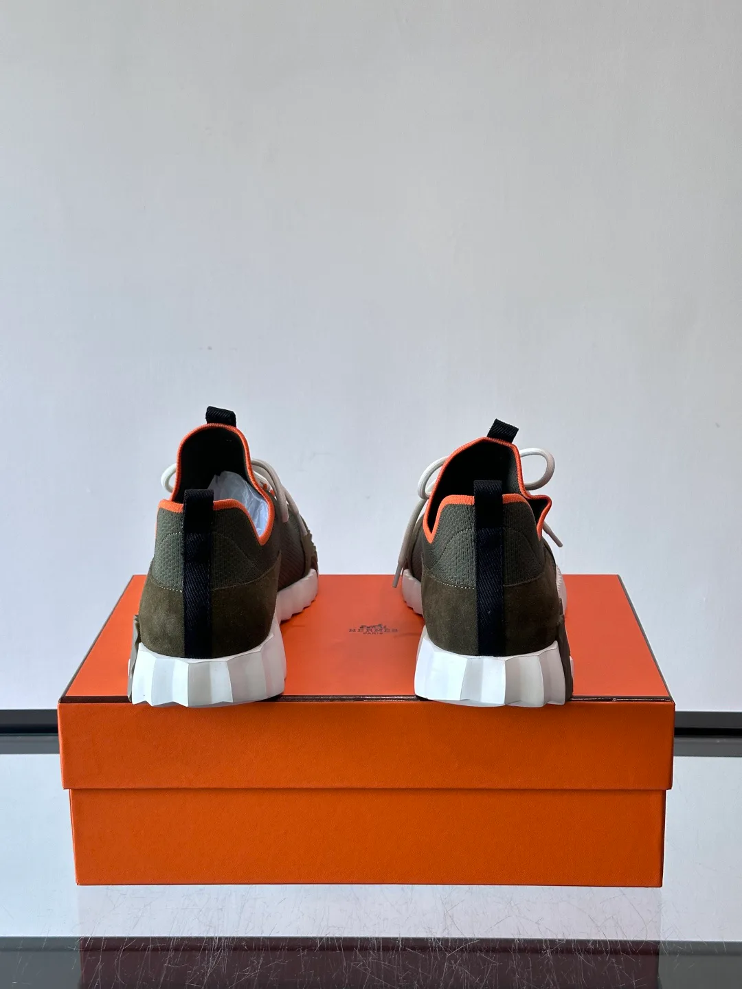 Кроссовки Мужские Hermes 1729391