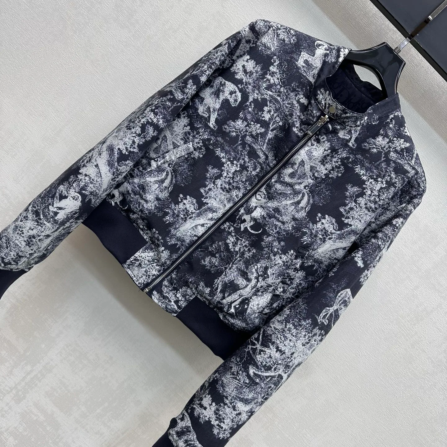 Куртки И Пуховики Женские Christian Dior 18022965