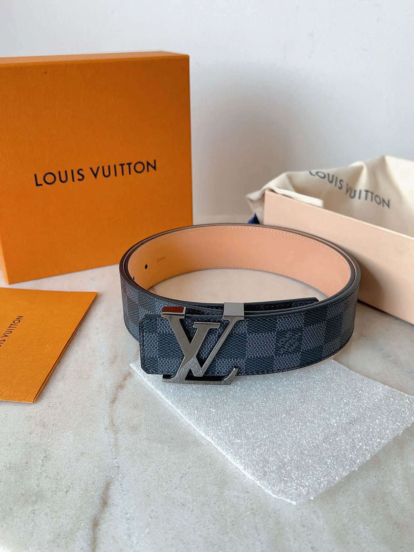 Ремни Louis Vuitton 14563667