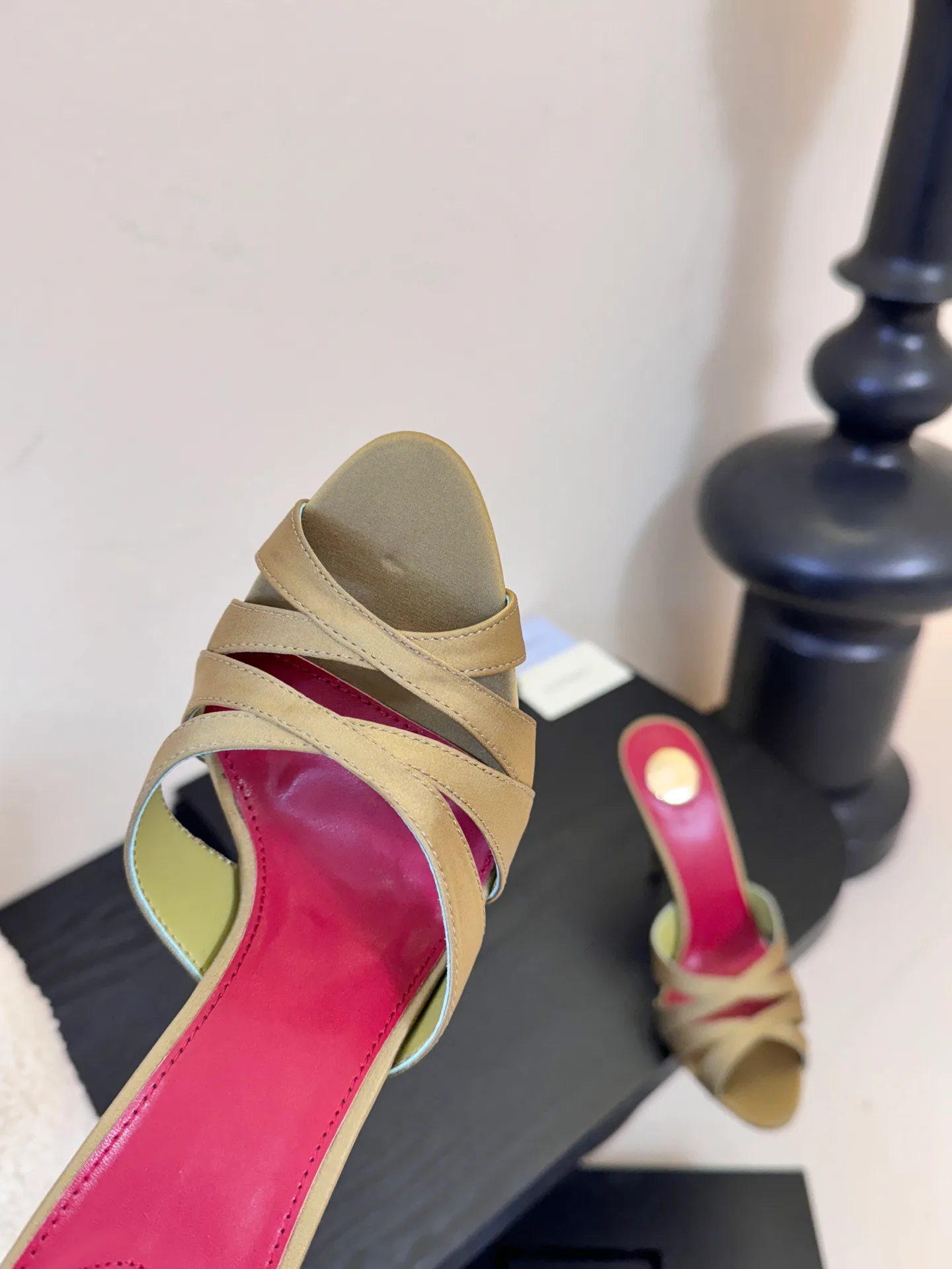 Босоножки Женские Saint Laurent 965909