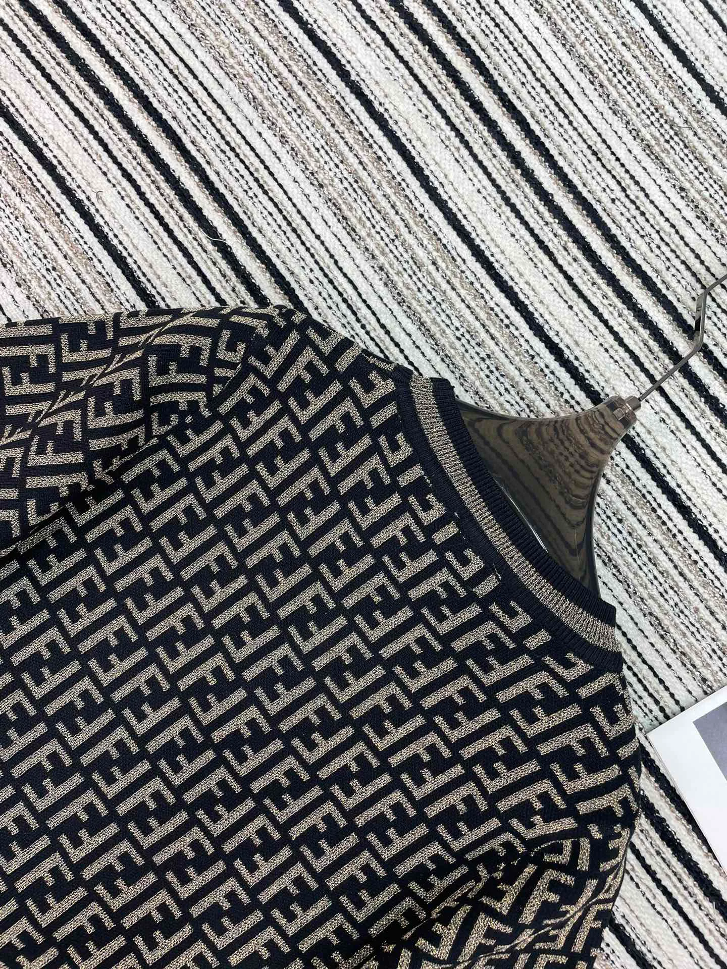 Топы Женские Fendi 11700980