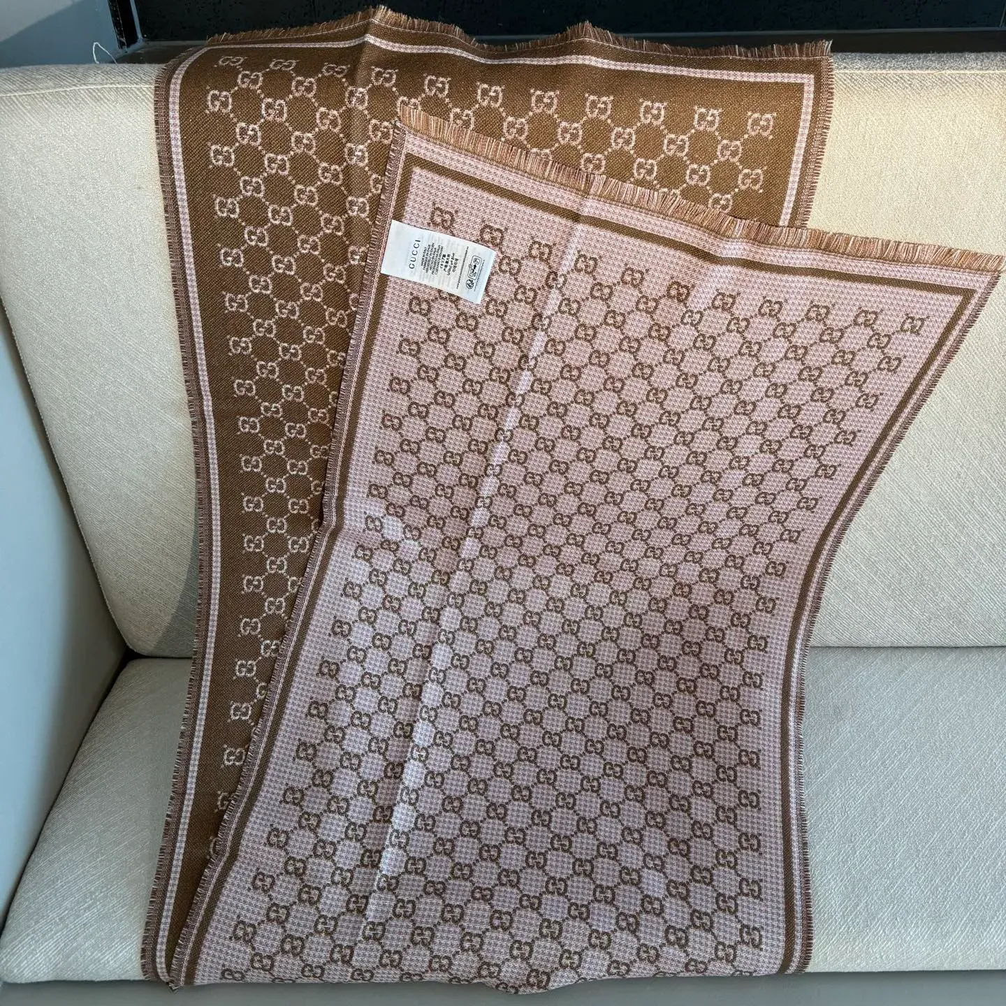 Шарфы Gucci 692903