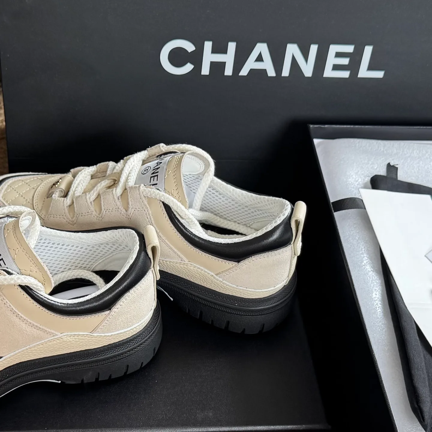 Кроссовки Женские Chanel 137732