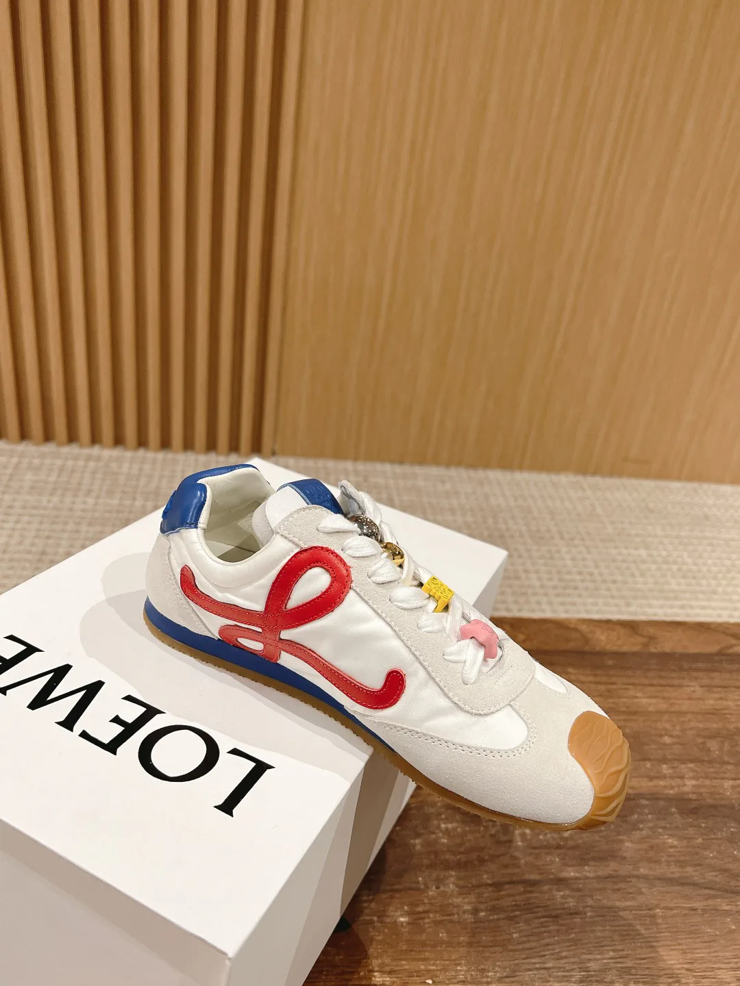 Кроссовки Женские Loewe 10475975