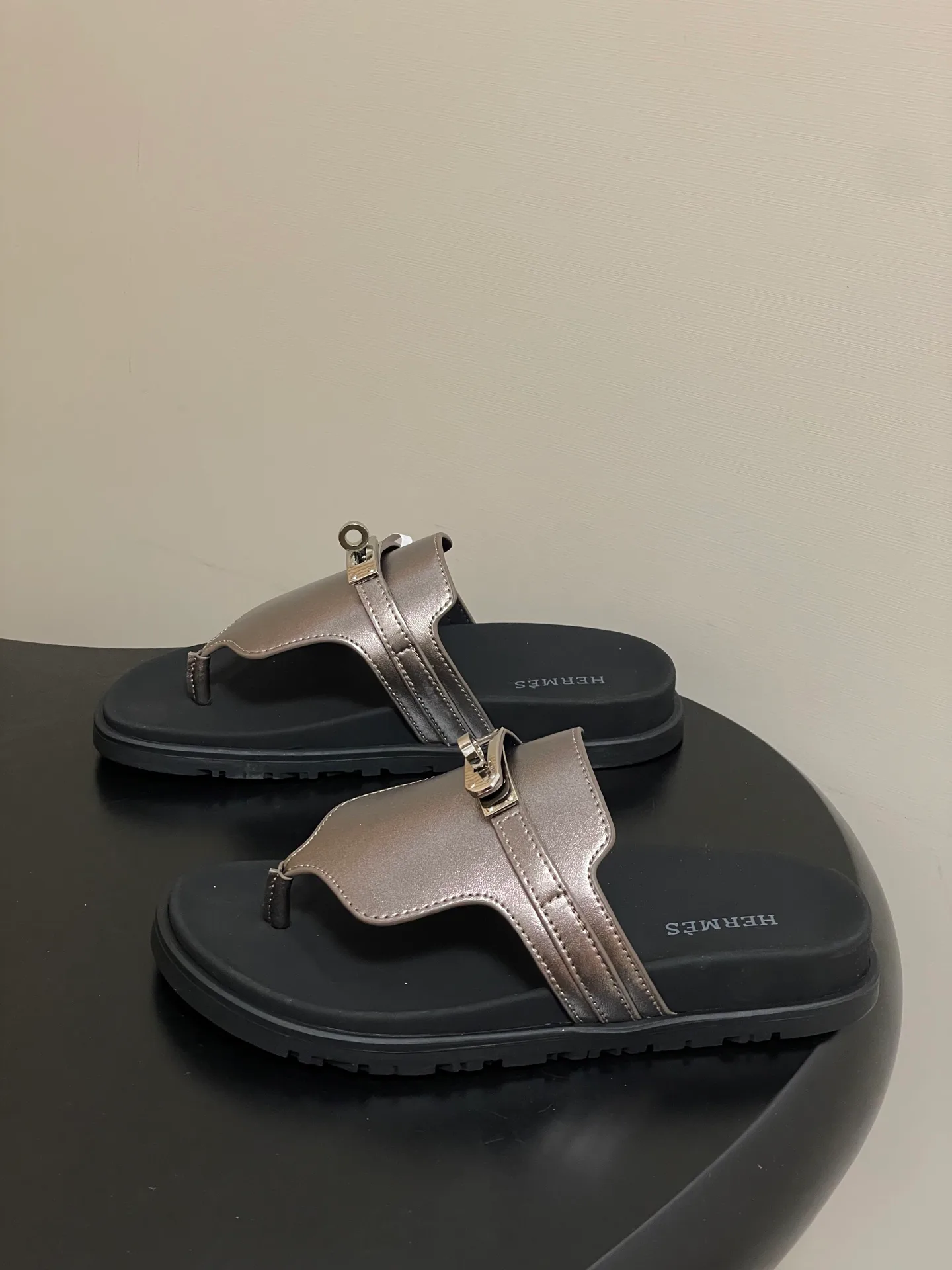 Шлепанцы Женские Hermes 1593386