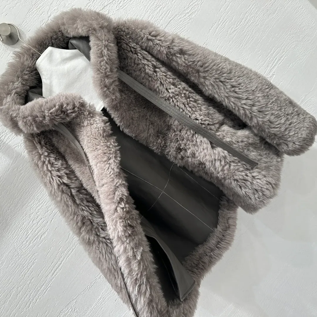 Шубы Женские Loewe 450388