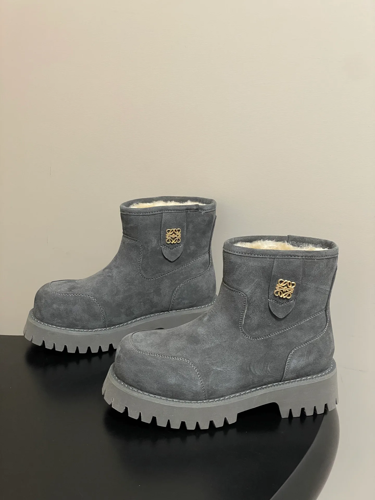Угги Женские Loewe 388328