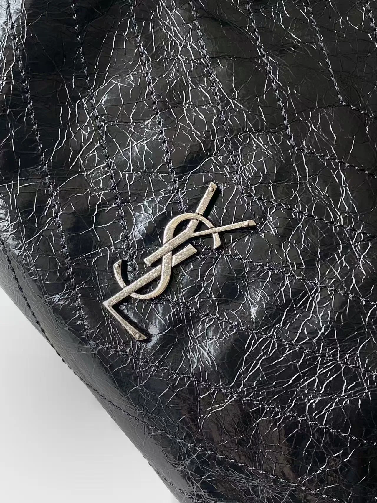 Классические Сумки Женские Saint Laurent 17629557