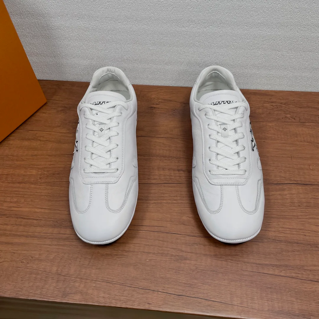 Кроссовки Мужские Louis Vuitton 17542529