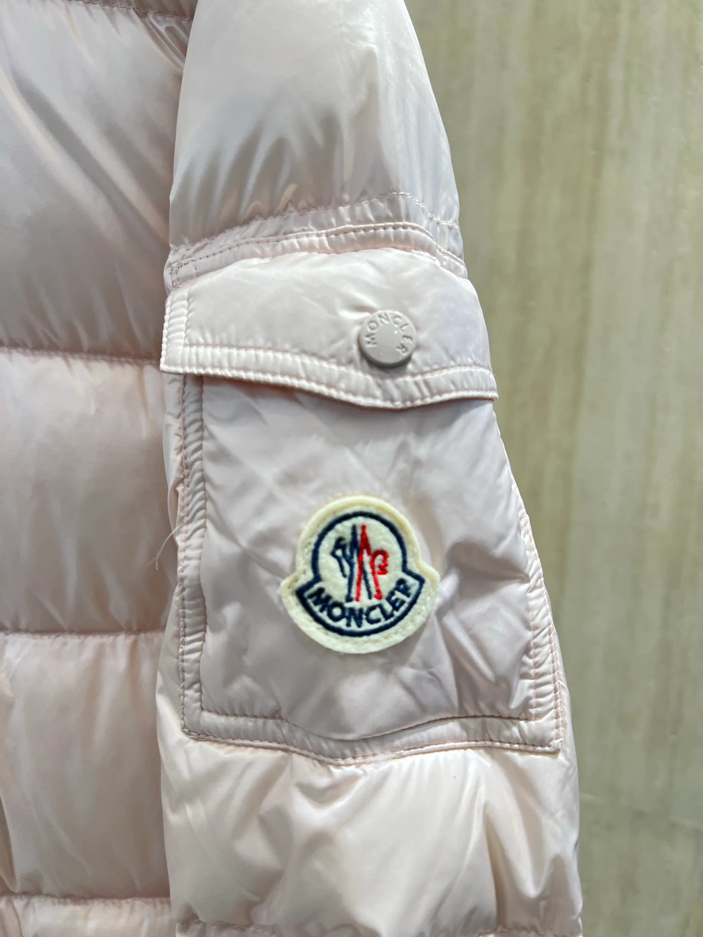 Куртки И Пуховики Мужские Moncler 18231422