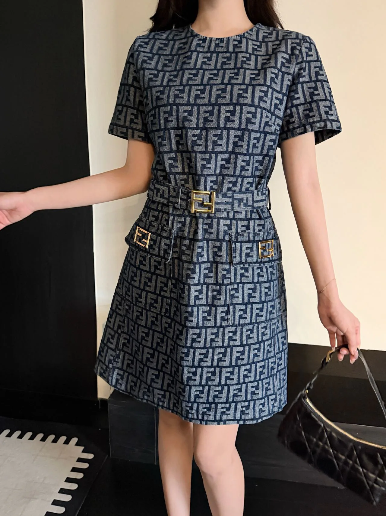 Платья Женские Fendi 13232015