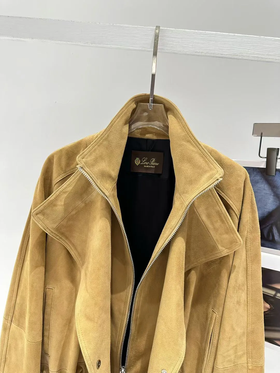 Кожаные Куртки И Дублёнки Женские Loro Piana 11428991