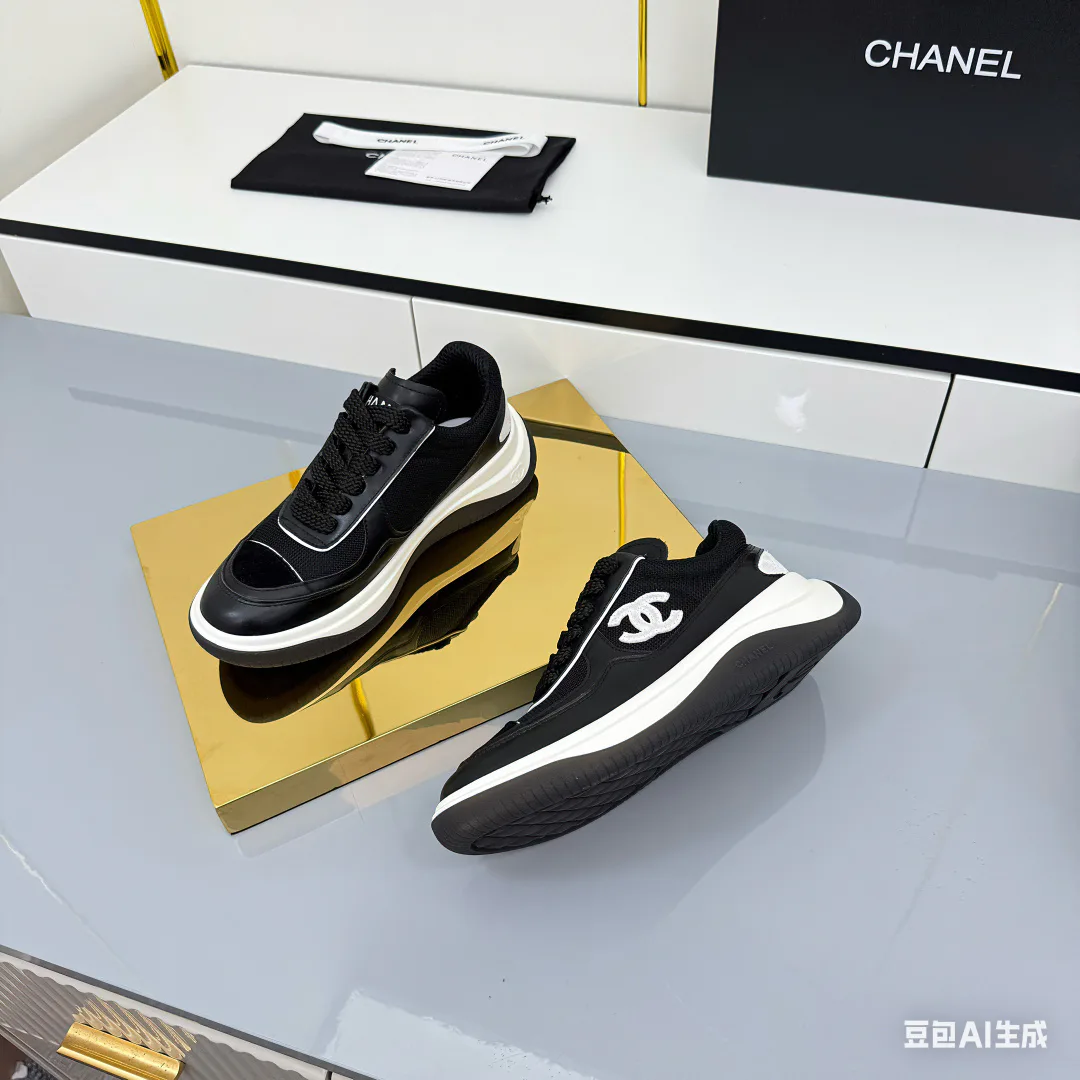 Кроссовки Женские Chanel 19316022